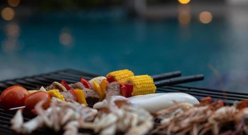 Bay Beach Resort Jomtien Pattaya Eksteriør bilde